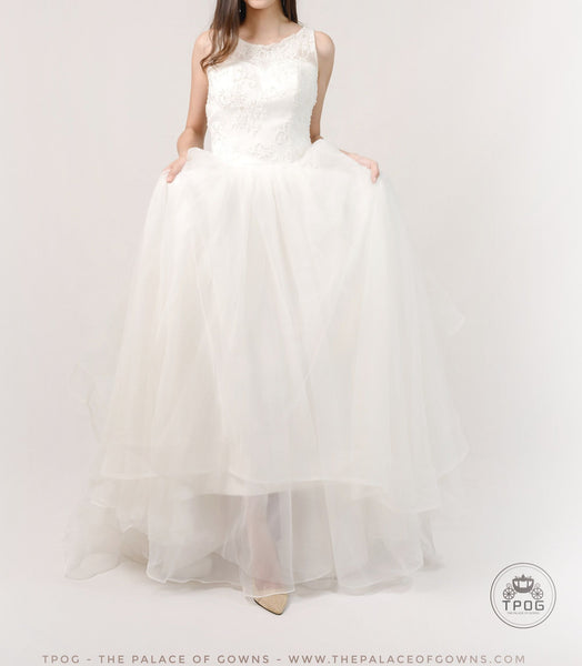 Alaine Gown